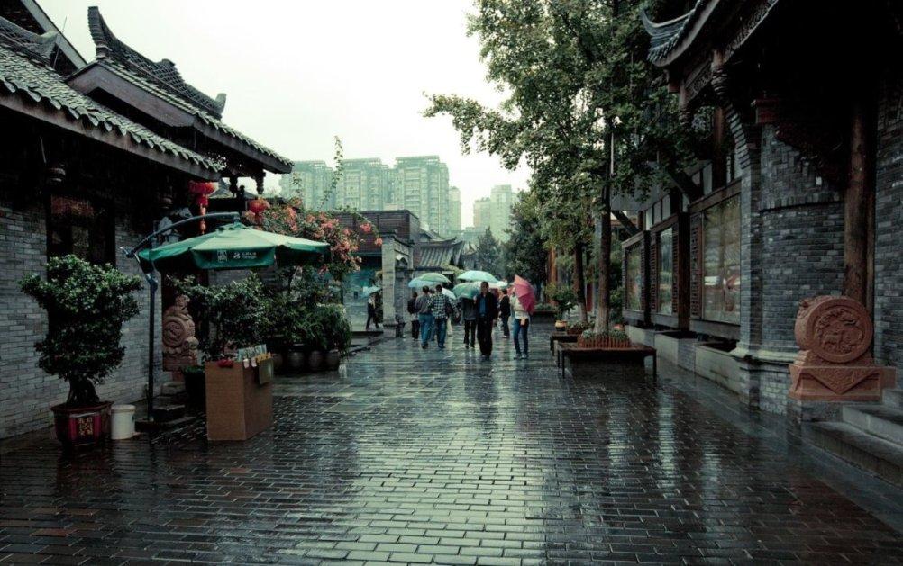集装箱货运船
